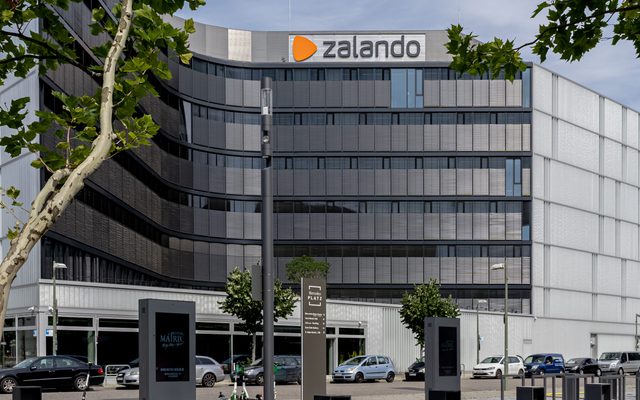 Office Building, Building, Car