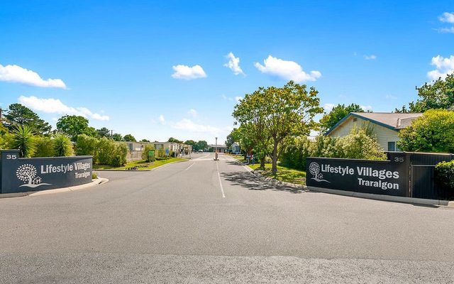 Road, Suburb, City